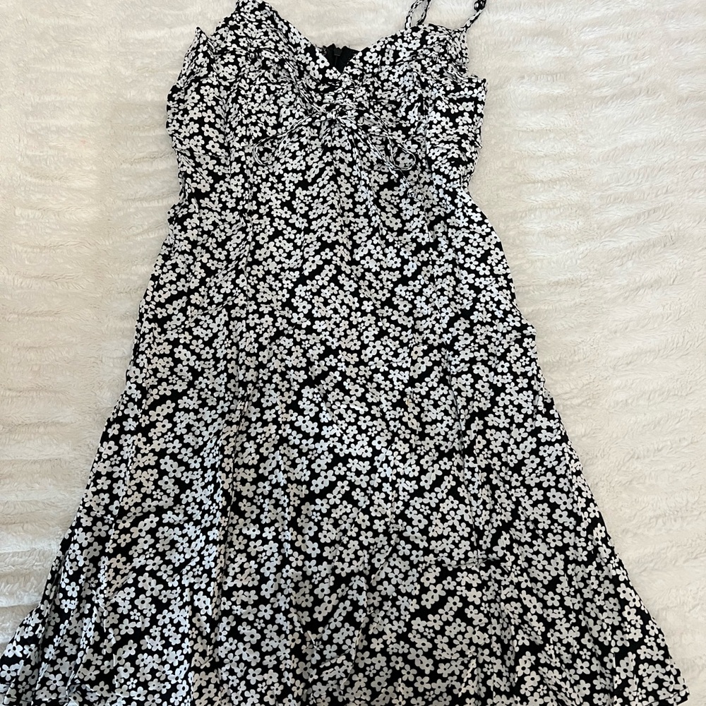 PacSun Black and White Spaghetti Strap Midi Sundress